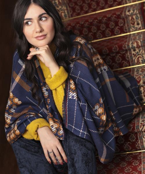 Windsor poncho-shawl